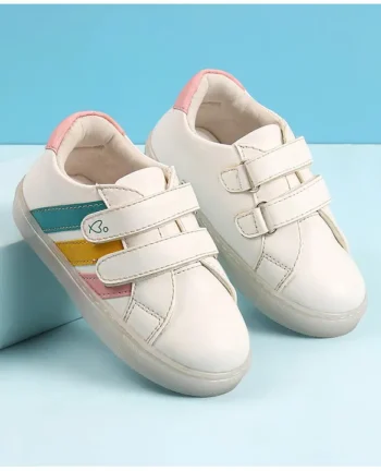 Babyoye Velcro Closure Casual Shoes - White