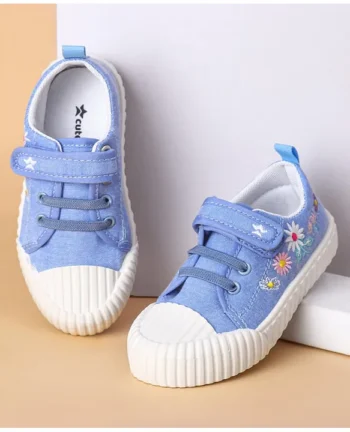 Cute Walk by Babyhug Casual Shoes with Velcro Closure & Floral Embroidery - Blue